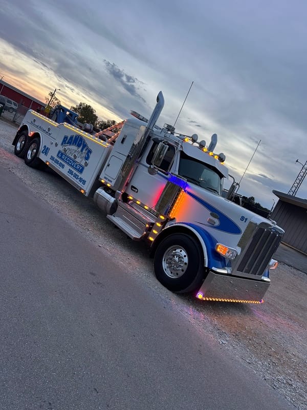 US-72 semi towing
